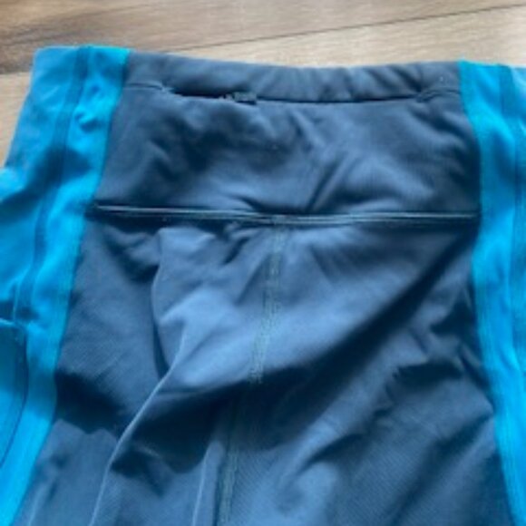 Lululemon Women's Pants Size 4 with color swooshes - Picture 4 of 10